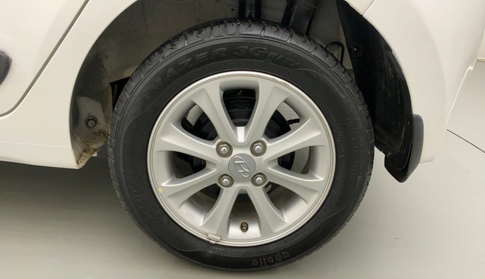 2015 Hyundai Grand i10 ASTA AT 1.2 KAPPA VTVT, Petrol, Automatic, 16,739 km, Left Rear Wheel