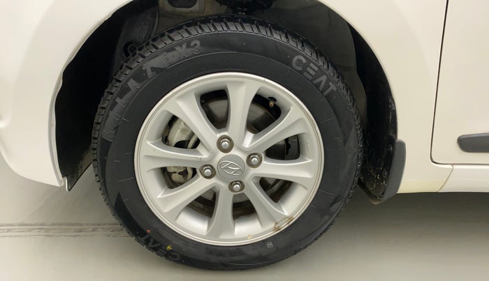 2015 Hyundai Grand i10 ASTA AT 1.2 KAPPA VTVT, Petrol, Automatic, 16,739 km, Left Front Wheel