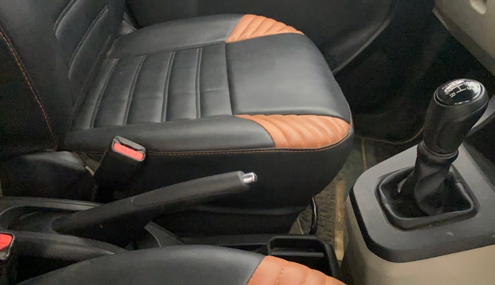 2019 Maruti New Wagon-R VXI 1.2, Petrol, Manual, 58,994 km, Gear Lever