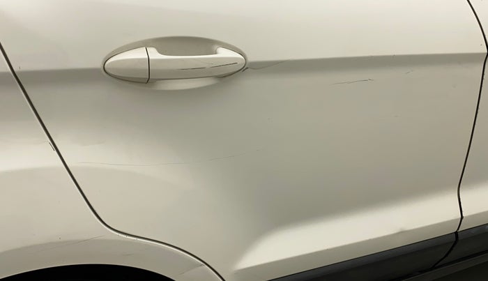 2015 Ford Ecosport TITANIUM 1.5L PETROL AT, Petrol, Automatic, 85,954 km, Right rear door - Slightly dented