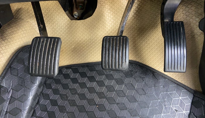 2015 Hyundai Grand i10 ASTA 1.2 KAPPA VTVT, Petrol, Manual, 95,382 km, Pedals