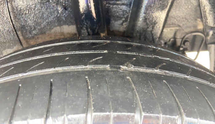 2015 Hyundai Grand i10 ASTA 1.2 KAPPA VTVT, Petrol, Manual, 95,382 km, Left Rear Tyre Tread