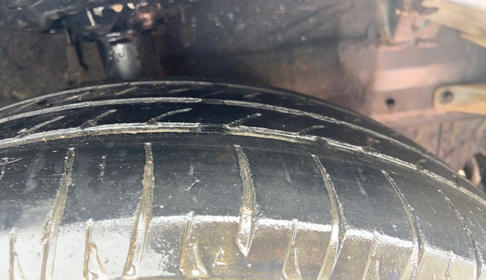 2015 Hyundai Grand i10 ASTA 1.2 KAPPA VTVT, Petrol, Manual, 95,382 km, Right Front Tyre Tread