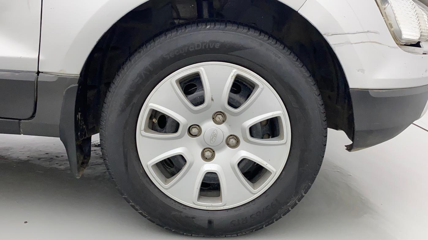 2018 Ford Ecosport TREND 1.5L DIESEL, Diesel, Manual, 1,10,049 km, Right Front Wheel
