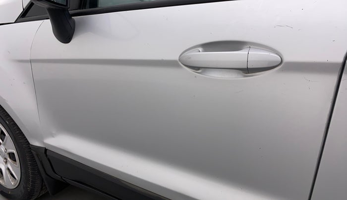2018 Ford Ecosport TREND 1.5L DIESEL, Diesel, Manual, 1,10,049 km, Front passenger door - Paint has faded