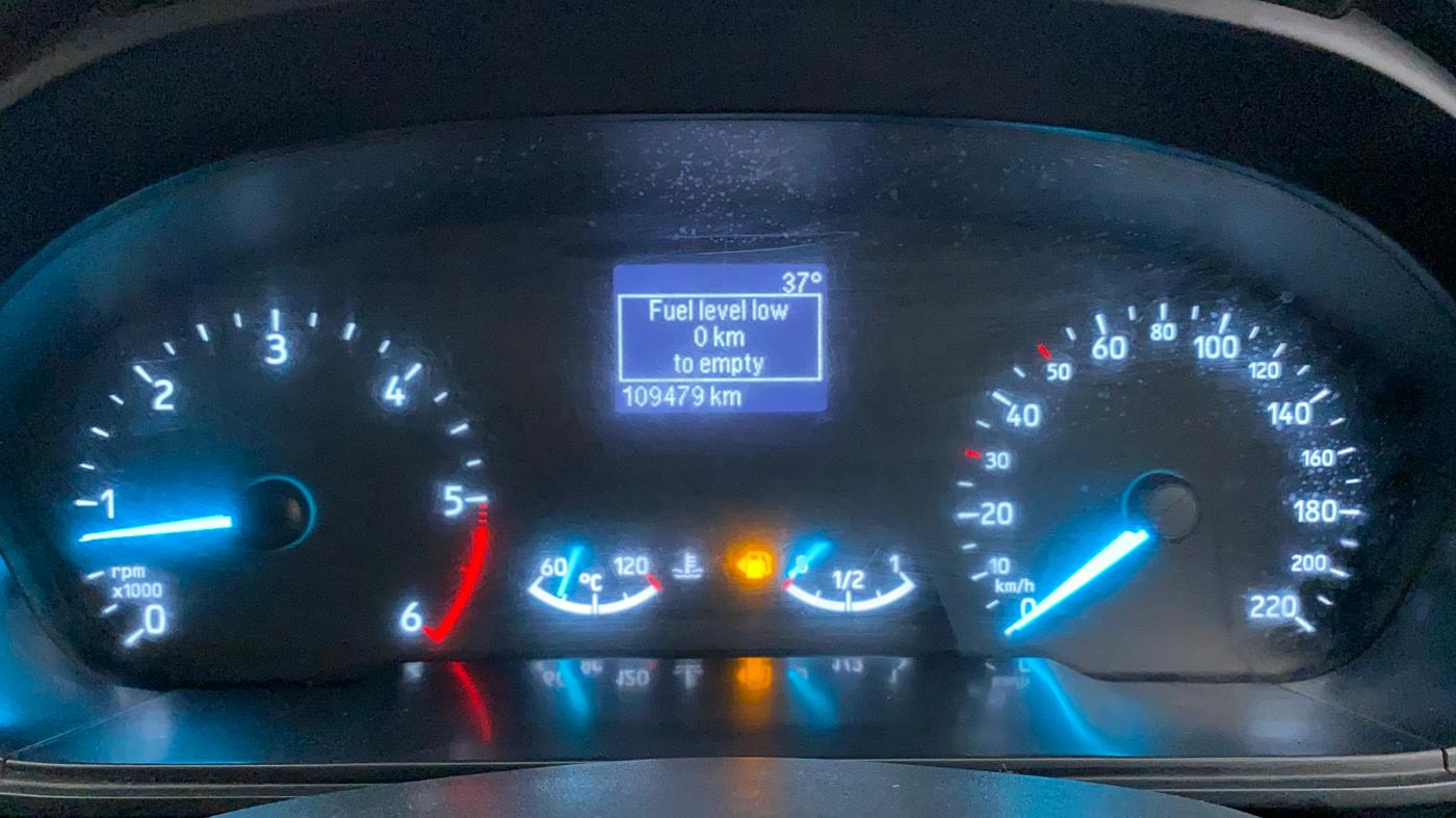 2018 Ford Ecosport TREND 1.5L DIESEL, Diesel, Manual, 1,10,049 km, Odometer Image