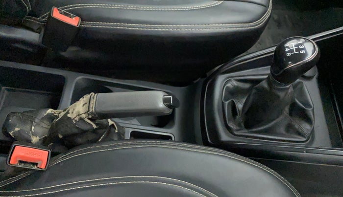 2018 Ford Ecosport TREND 1.5L DIESEL, Diesel, Manual, 1,10,049 km, Gear Lever