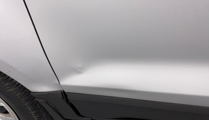 2018 Ford Ecosport TREND 1.5L DIESEL, Diesel, Manual, 1,10,049 km, Front passenger door - Slightly dented