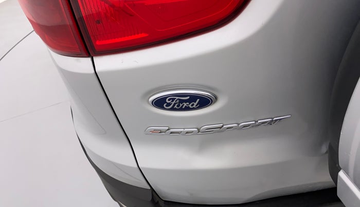 2018 Ford Ecosport TREND 1.5L DIESEL, Diesel, Manual, 1,10,049 km, Dicky (Boot door) - Slightly dented