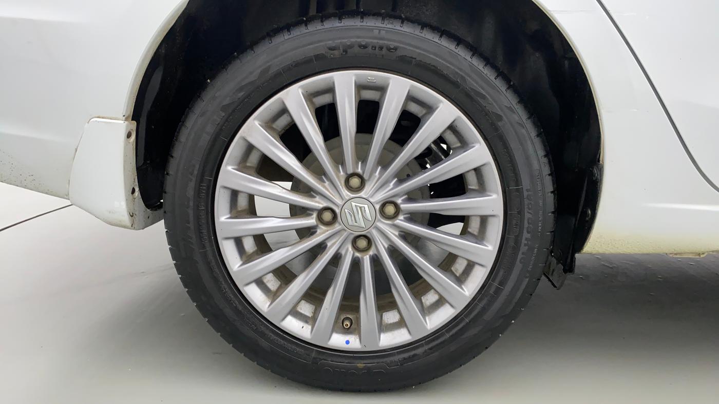2018 Maruti Ciaz ALPHA 1.4 VVT, Petrol, Manual, 59,740 km, Right Rear Wheel