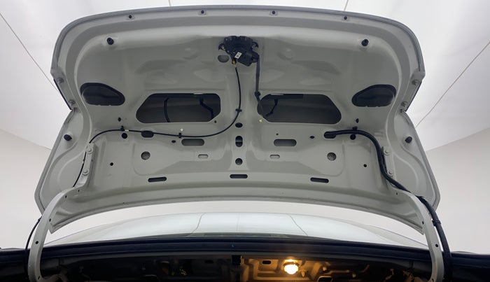 2018 Maruti Ciaz ALPHA 1.4 VVT, Petrol, Manual, 59,740 km, Boot Door Open