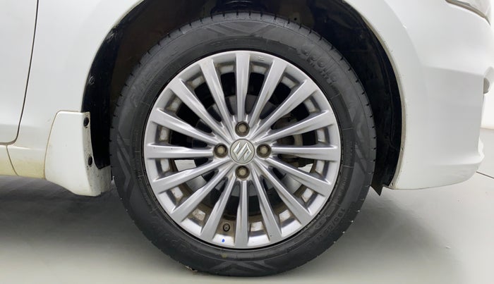 2018 Maruti Ciaz ALPHA 1.4 VVT, Petrol, Manual, 59,740 km, Right Front Wheel