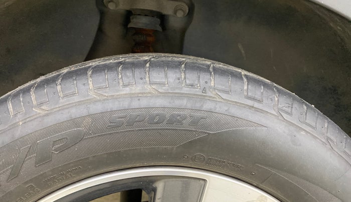 2018 Hyundai Creta SX AT 1.6 PETROL, Petrol, Automatic, 37,317 km, Right Rear Tyre Tread