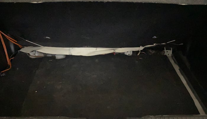 2018 Maruti Swift VXI, Petrol, Manual, 48,784 km, Boot Inside