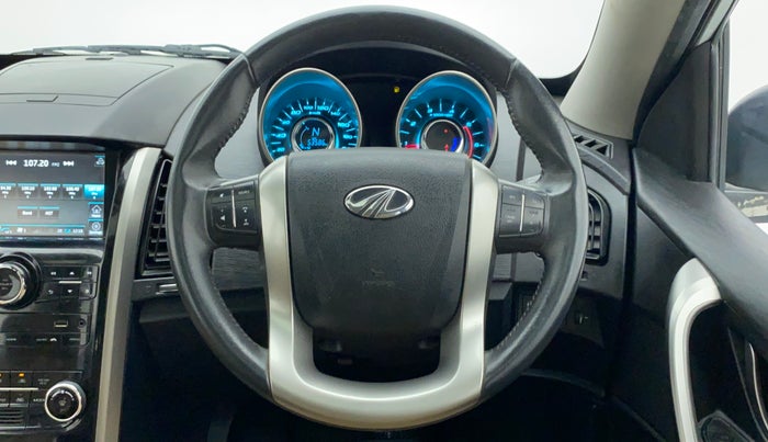 2019 Mahindra XUV500 W9 AT, Diesel, Automatic, 55,603 km, Steering Wheel Close Up