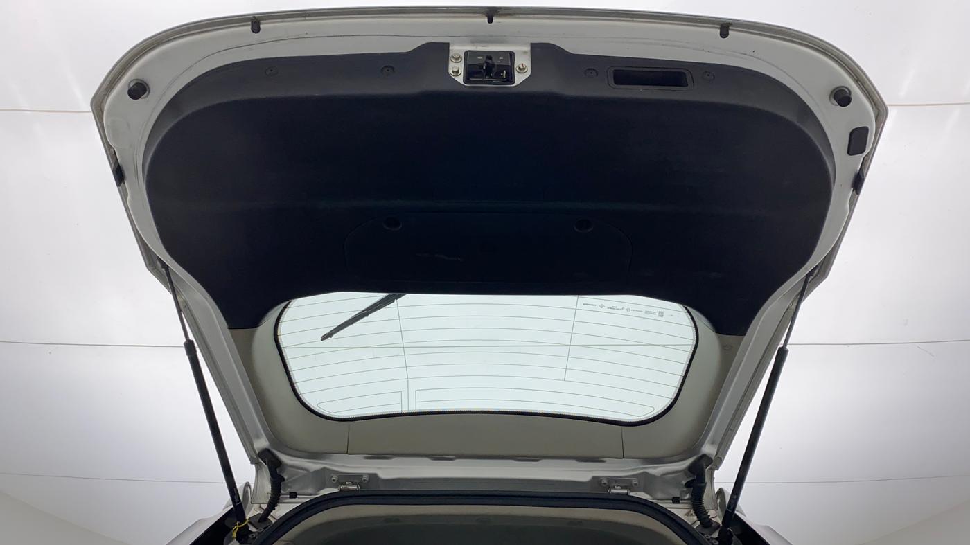 2019 Mahindra XUV500 W9 AT, Diesel, Automatic, 55,603 km, Boot Door Open
