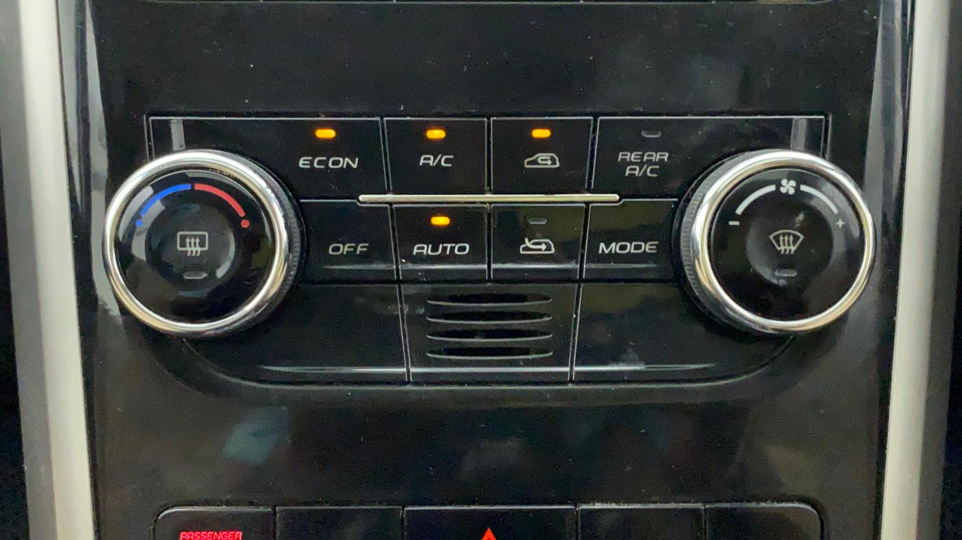 2019 Mahindra XUV500 W9 AT, Diesel, Automatic, 55,603 km, Automatic Climate Control