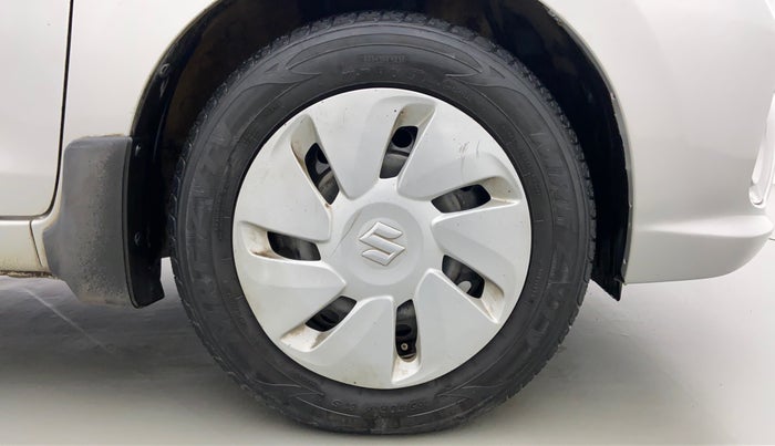 2017 Maruti Celerio VXI CNG D, CNG, Manual, 72,573 km, Right Front Wheel