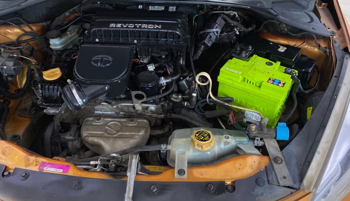 2016 Tata Tiago XZ PETROL, CNG, Manual, 95,697 km, Engine View - Left