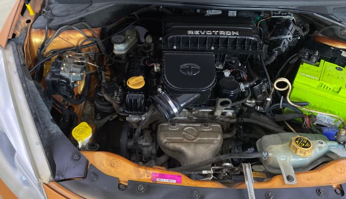 2016 Tata Tiago XZ PETROL, CNG, Manual, 95,697 km, Engine View - Right