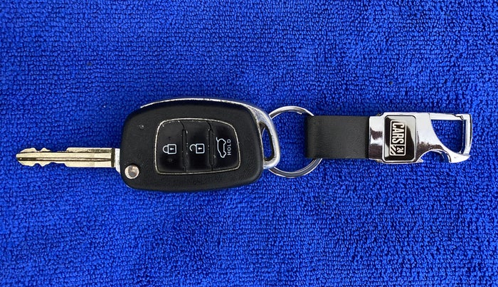 2015 Hyundai Elite i20 SPORTZ 1.4, Diesel, Manual, 64,601 km, Key Close Up