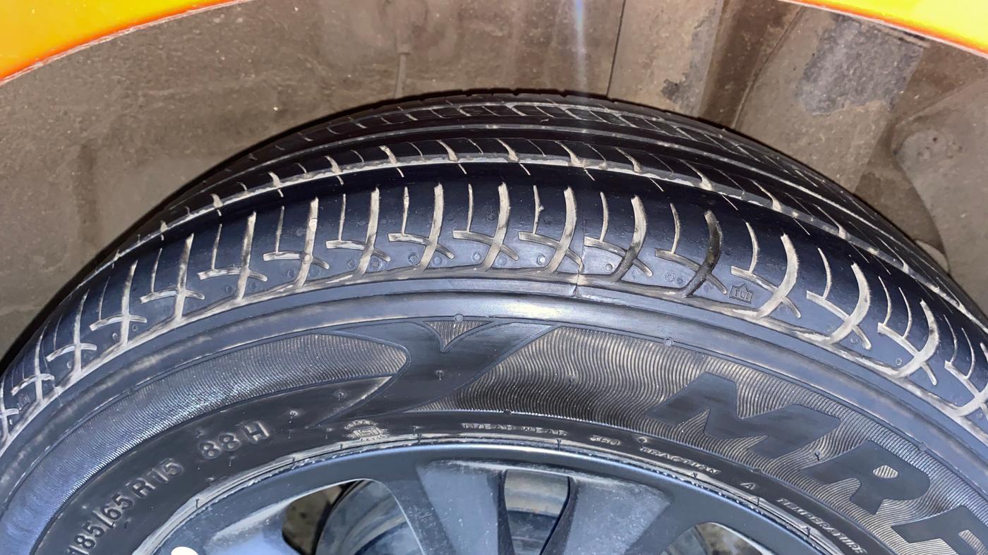 2018 Hyundai Elite i20 ASTA 1.2, Petrol, Manual, 31,410 km, Left Rear Tyre Tread