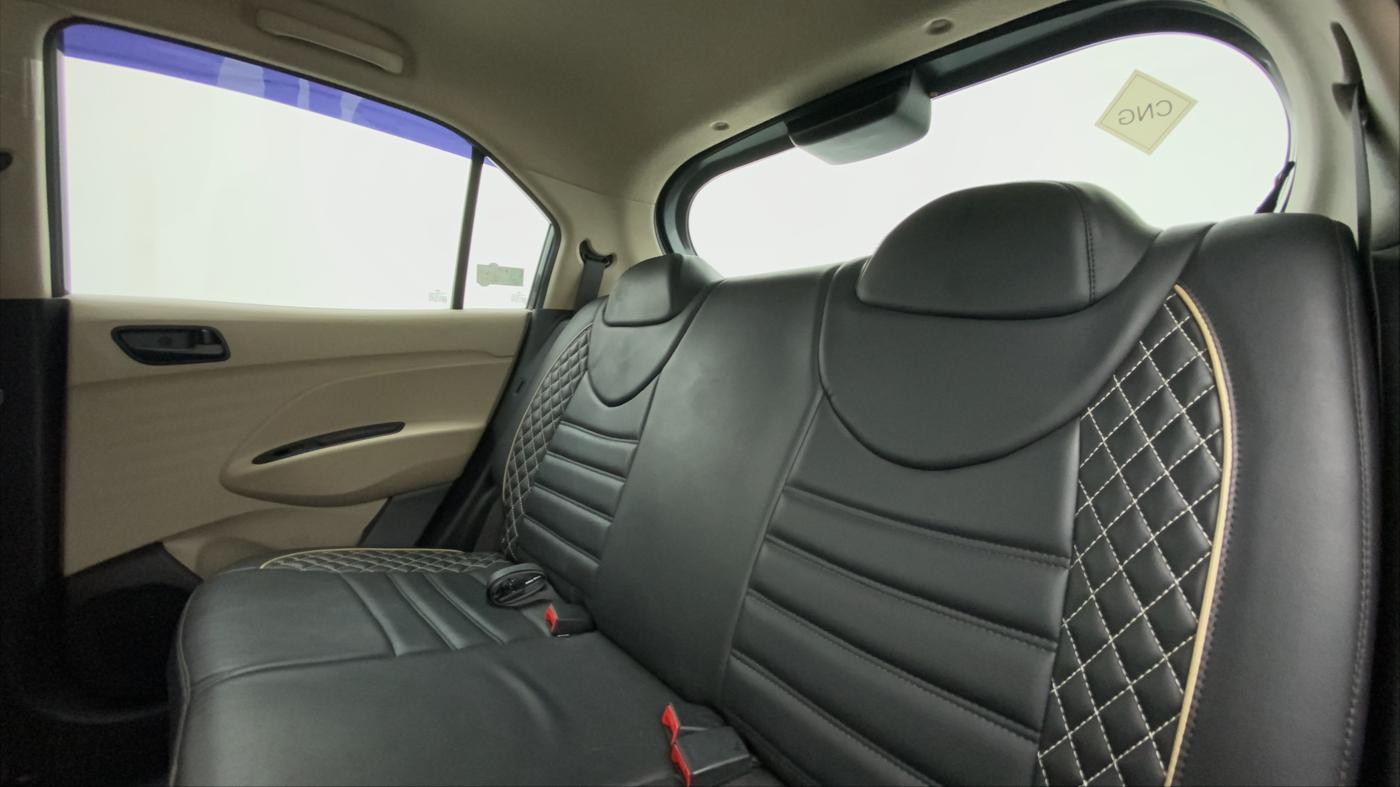 2020 Hyundai NEW SANTRO 1.1 MAGNA CNG MT, CNG, Manual, 24,677 km, Right Side Rear Door Cabin