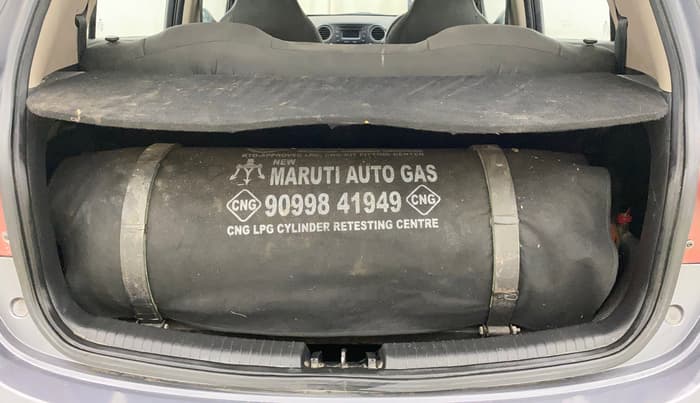 2014 Hyundai Grand i10 SPORTZ 1.2 KAPPA VTVT, CNG, Manual, 1,19,876 km, Boot Inside