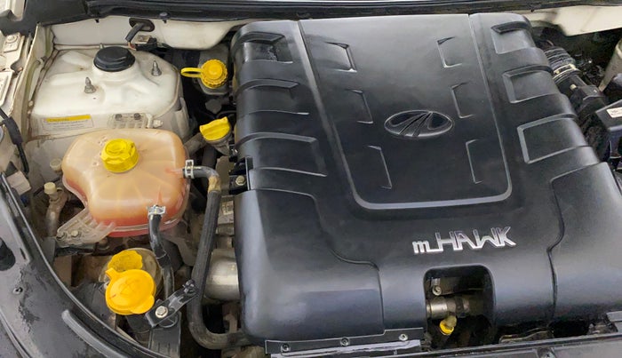 2019 Mahindra XUV500 W7 AT, Diesel, Automatic, 60,037 km, Engine View - Right