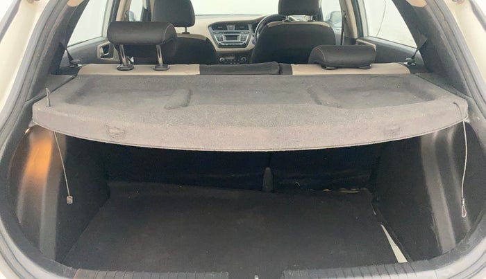 2015 Hyundai Elite i20 ASTA 1.2, Petrol, Manual, 96,427 km, Boot Inside