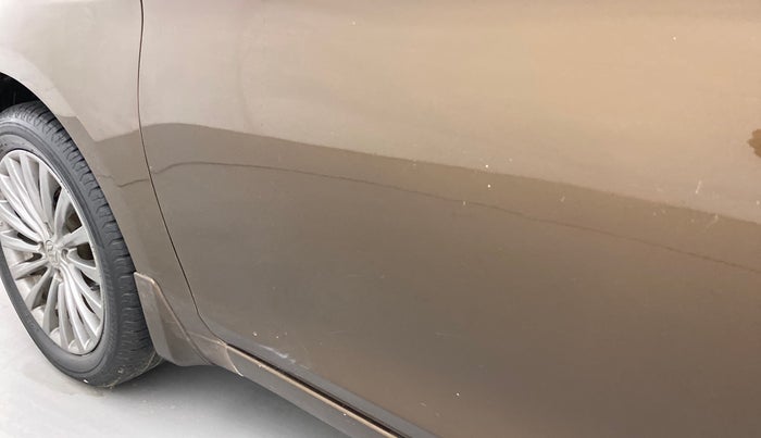 2016 Maruti Ciaz ZDI+ SHVS, Diesel, Manual, 82,681 km, Front passenger door - Slightly dented