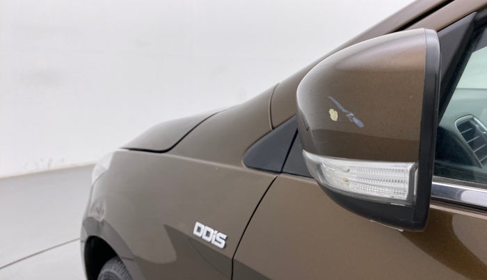 2016 Maruti Ciaz ZDI+ SHVS, Diesel, Manual, 82,681 km, Left rear-view mirror - Indicator light has minor damage
