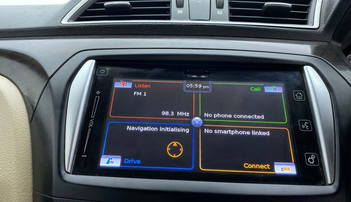 2016 Maruti Ciaz ZDI+ SHVS, Diesel, Manual, 82,681 km, Infotainment system - GPS Card not working/missing