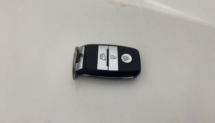 2020 KIA SELTOS HTK PLUS 1.5, Petrol, Manual, 77,663 km, Key Close Up