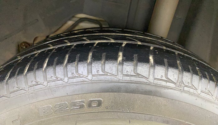 2018 Ford FREESTYLE TITANIUM 1.2 PETROL, Petrol, Manual, 97,342 km, Left Rear Tyre Tread