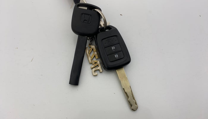 2015 Honda Jazz 1.2L I-VTEC VX, Petrol, Manual, 62,327 km, Key Close Up