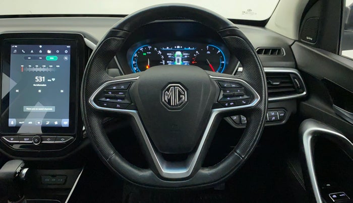 2019 MG HECTOR SHARP 1.5 DCT PETROL, Petrol, Automatic, 27,369 km, Steering Wheel Close Up