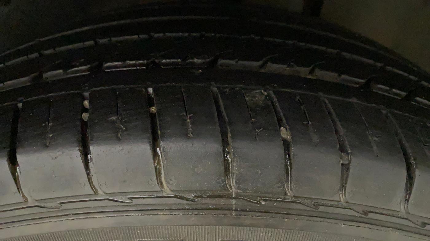 2019 MG HECTOR SHARP 1.5 DCT PETROL, Petrol, Automatic, 27,369 km, Left Rear Tyre Tread