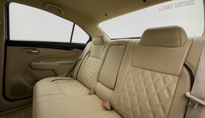 2016 Maruti Ciaz VXI PLUS, Petrol, Manual, 57,845 km, Right Side Rear Door Cabin