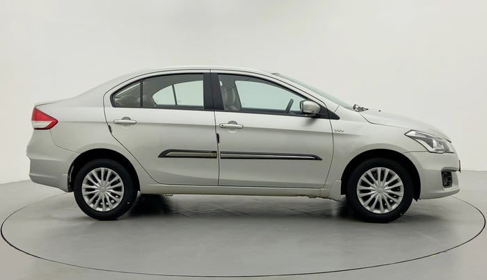2016 Maruti Ciaz VXI PLUS, Petrol, Manual, 57,845 km, Right Side View