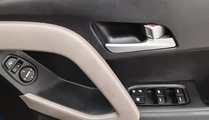 2018 Hyundai Creta SX AT 1.6 DIESEL, Diesel, Automatic, 1,45,370 km, Driver Side Door Panels Control