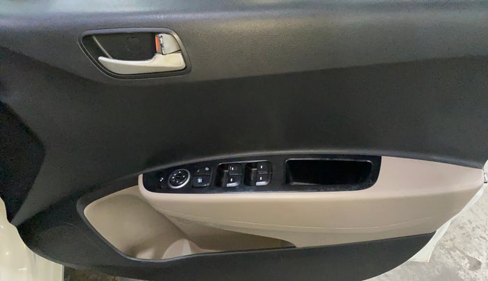 2015 Hyundai Xcent SX 1.2, Petrol, Manual, 62,843 km, Driver Side Door Panels Control