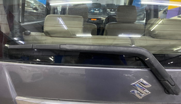 2017 Maruti Wagon R 1.0 VXI, Petrol, Manual, 35,911 km, Rear Wiper