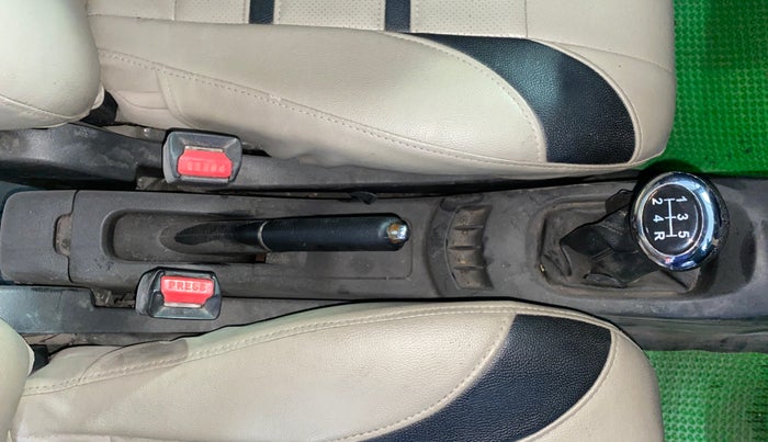 2017 Maruti Wagon R 1.0 VXI, Petrol, Manual, 35,911 km, Gear Lever