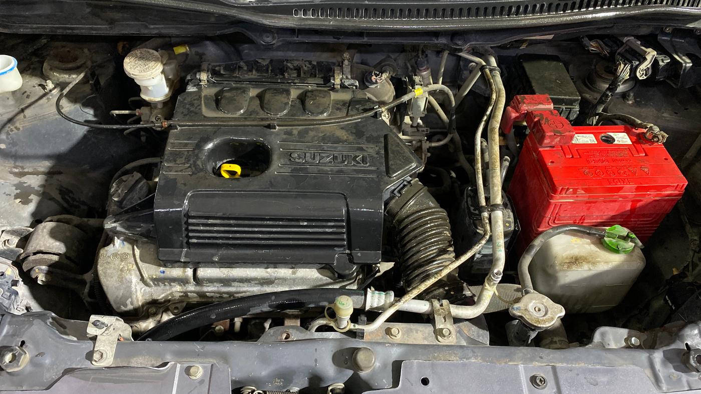 2017 Maruti Wagon R 1.0 VXI, Petrol, Manual, 45,476 km, Engine View