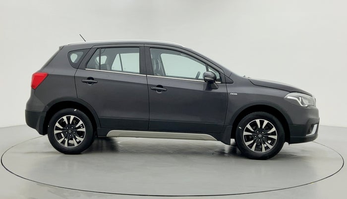 2017 Maruti S Cross ALPHA SHVS, Diesel, Manual, 91,980 km, Right Side View