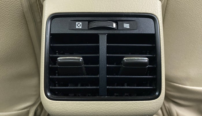 2017 Maruti Ciaz DELTA 1.4 VVT, Petrol, Manual, 41,469 km, Rear AC Vents