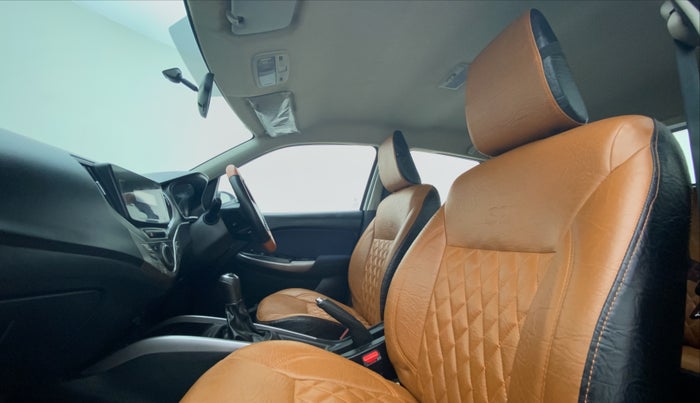 2019 Maruti Baleno DELTA 1.2 K12, Petrol, Manual, 27,205 km, Right Side Front Door Cabin