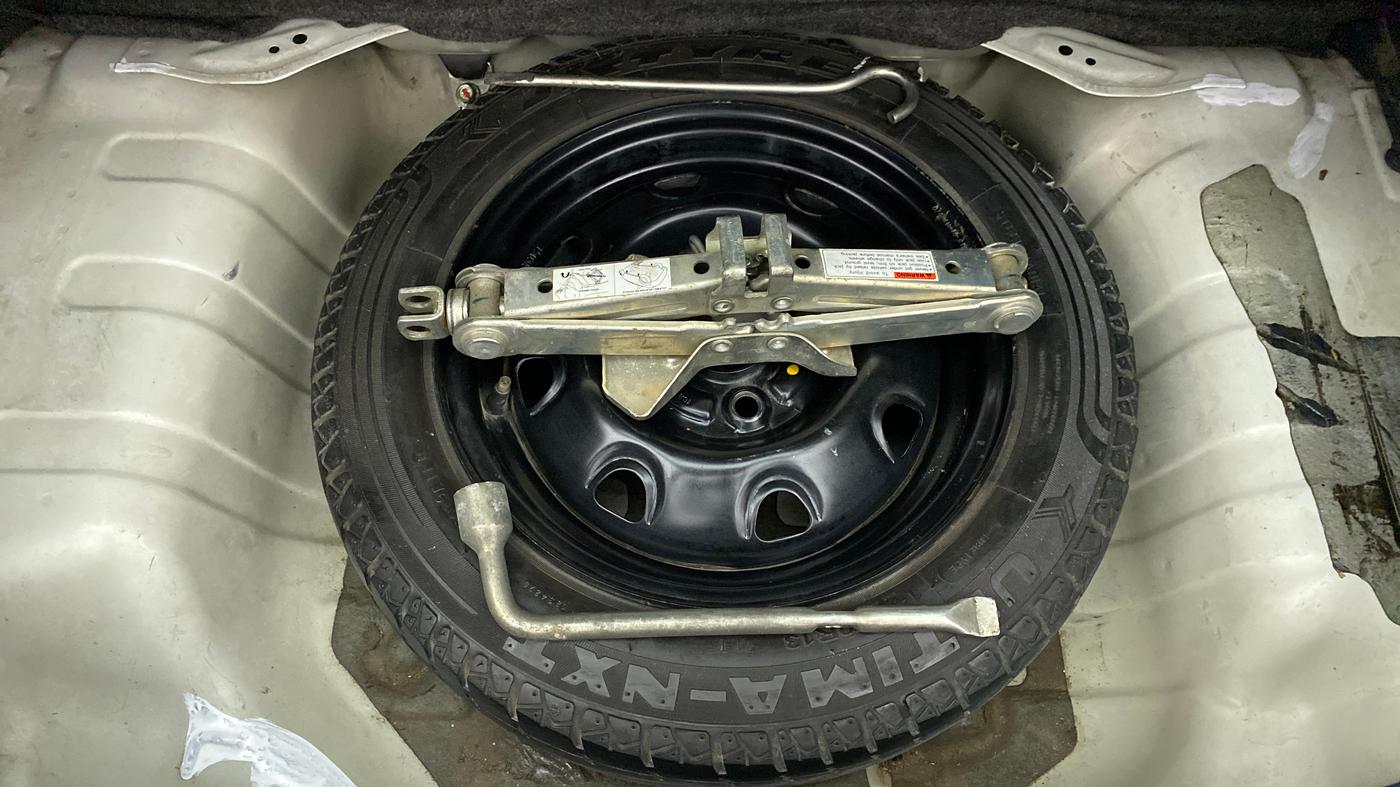 2015 Maruti Alto K10 VXI P, Petrol, Manual, Spare Tyre