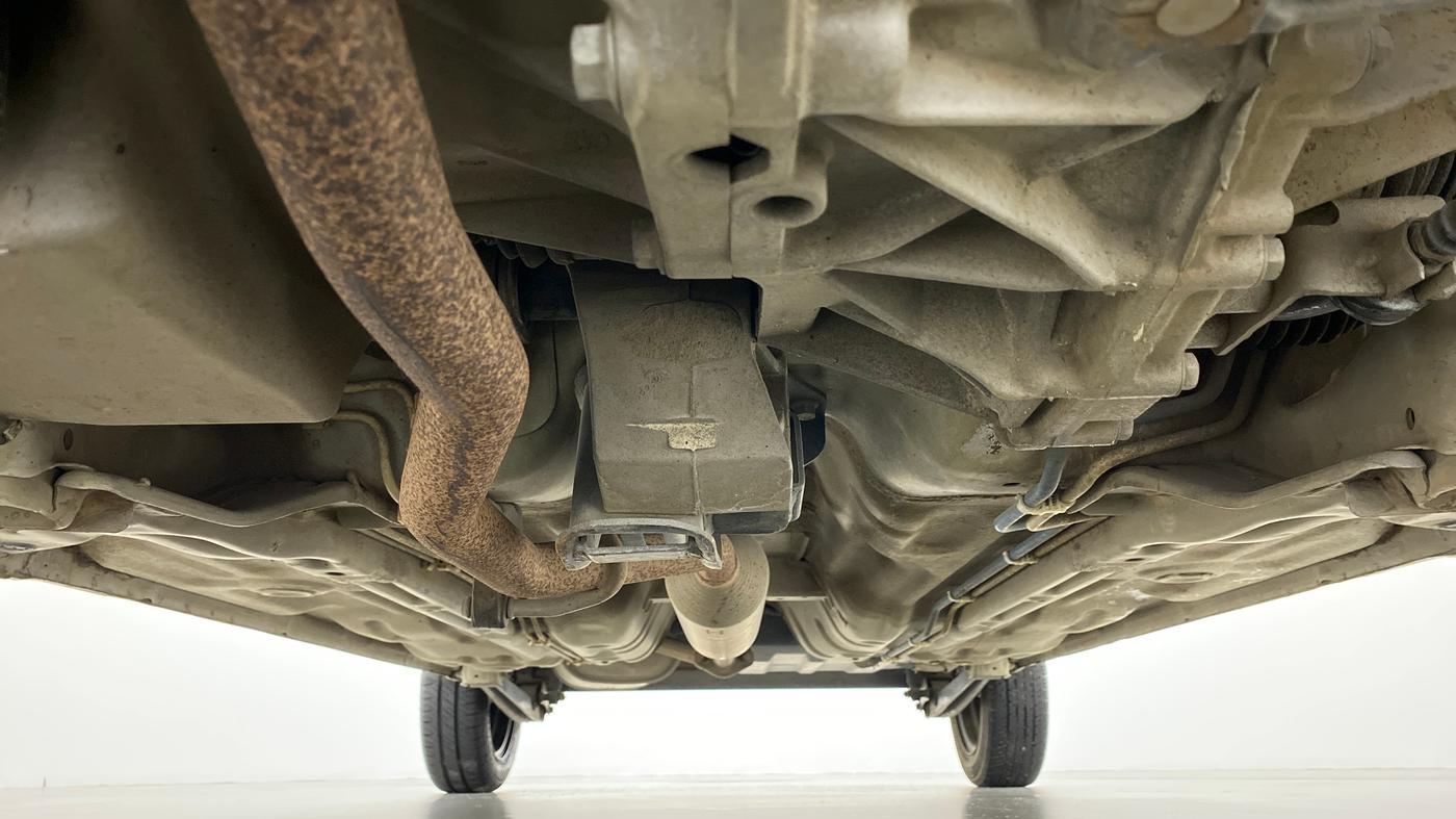 2015 Maruti Alto K10 VXI P, Petrol, Manual, Front Underbody